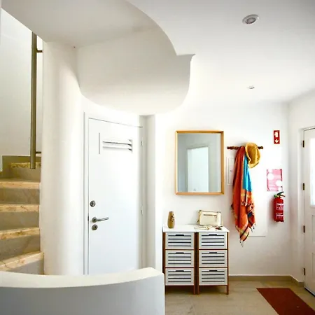 Casa de Férias Townhouse Near The Sea With Plenty Of Sunlight