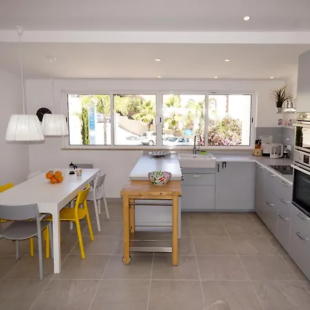 Casa de Férias Townhouse Near The Sea With Plenty Of Sunlight
