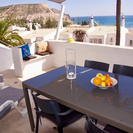 Charming & Spacious Town House With Sea View Tatil Evi *
